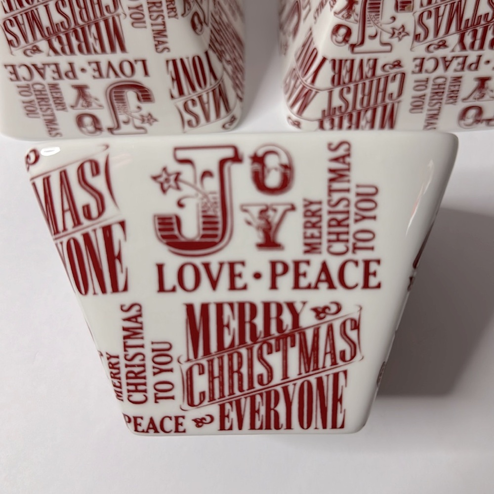 CIROA || 3 Pc. Christmas Greetings Quality Porcelain Mini Bowls.